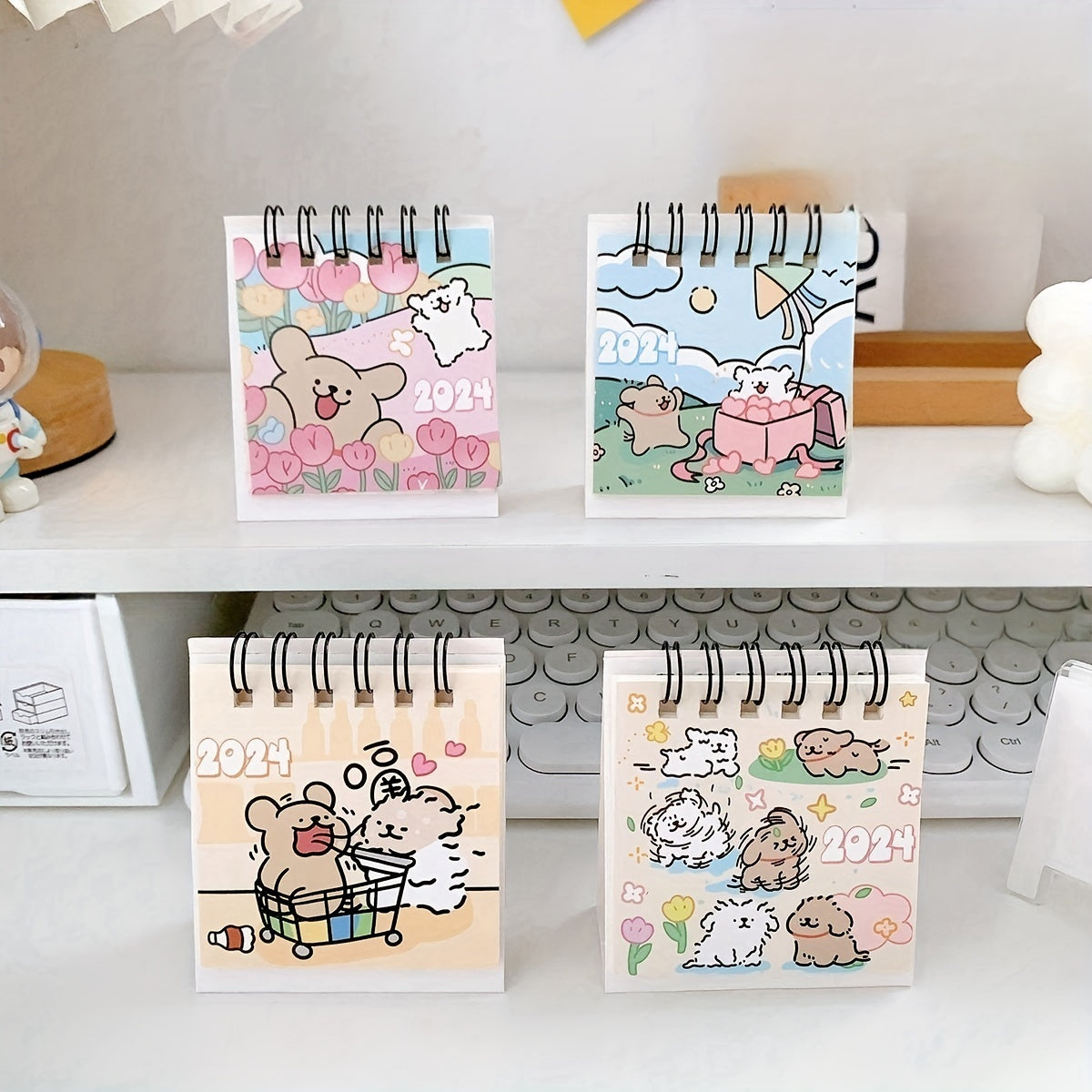 2023 Kawhi Line Small Dog Mini Desktop Calendar
