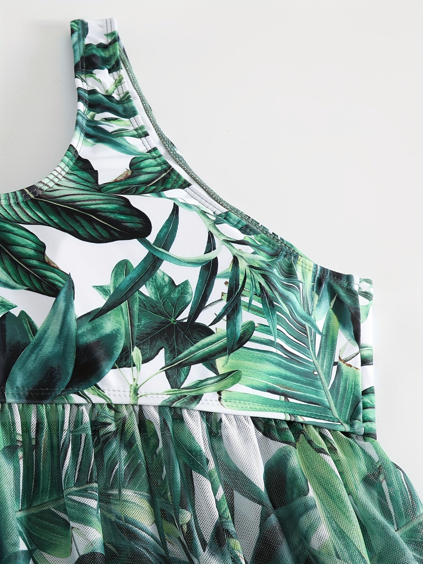  Vacay Tankini Set Women's Plus Tropical Print Round Neck