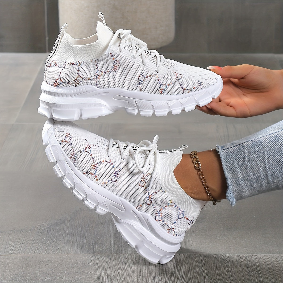 Soft Comfort Sneakers Wear Resistant Mesh Breathable Casual Shoes