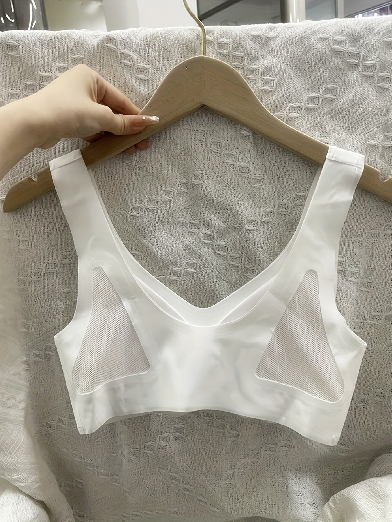 Seamless Wireless Bra Soft Everyday Intimates Women's Lingerie