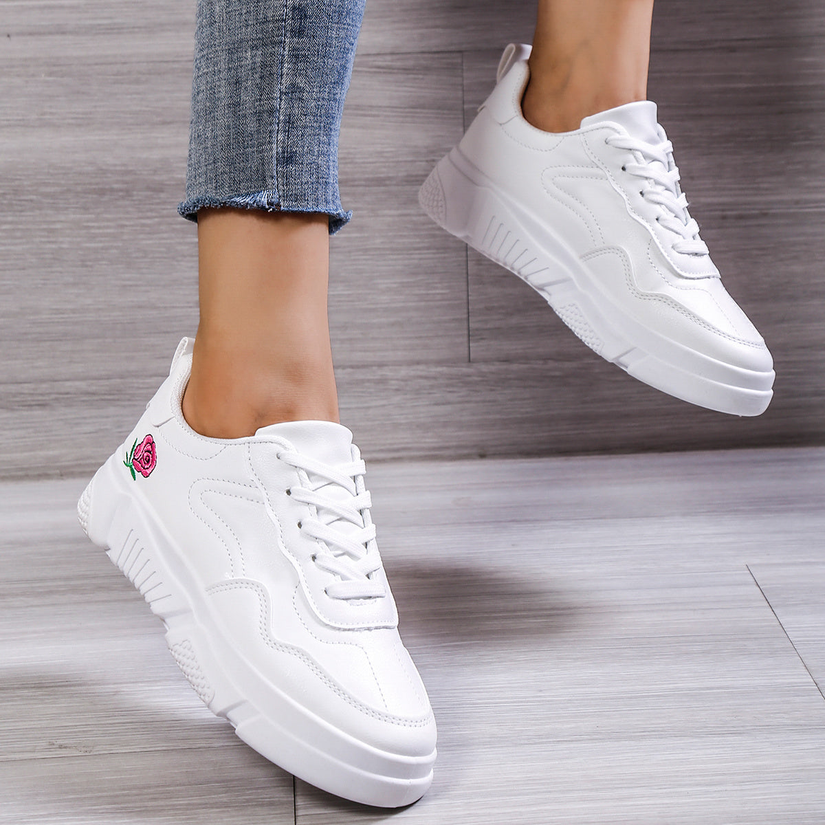 Floral Embroidery Low Top Lace-up Sneakers Women's Casual Shoes