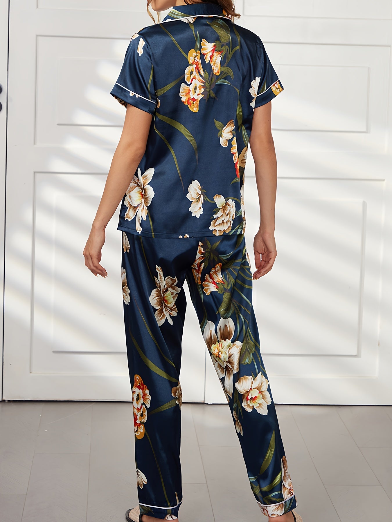 Floral Print Pajama Set Short Sleeve Buttons Top & Elastic Waistband Pants