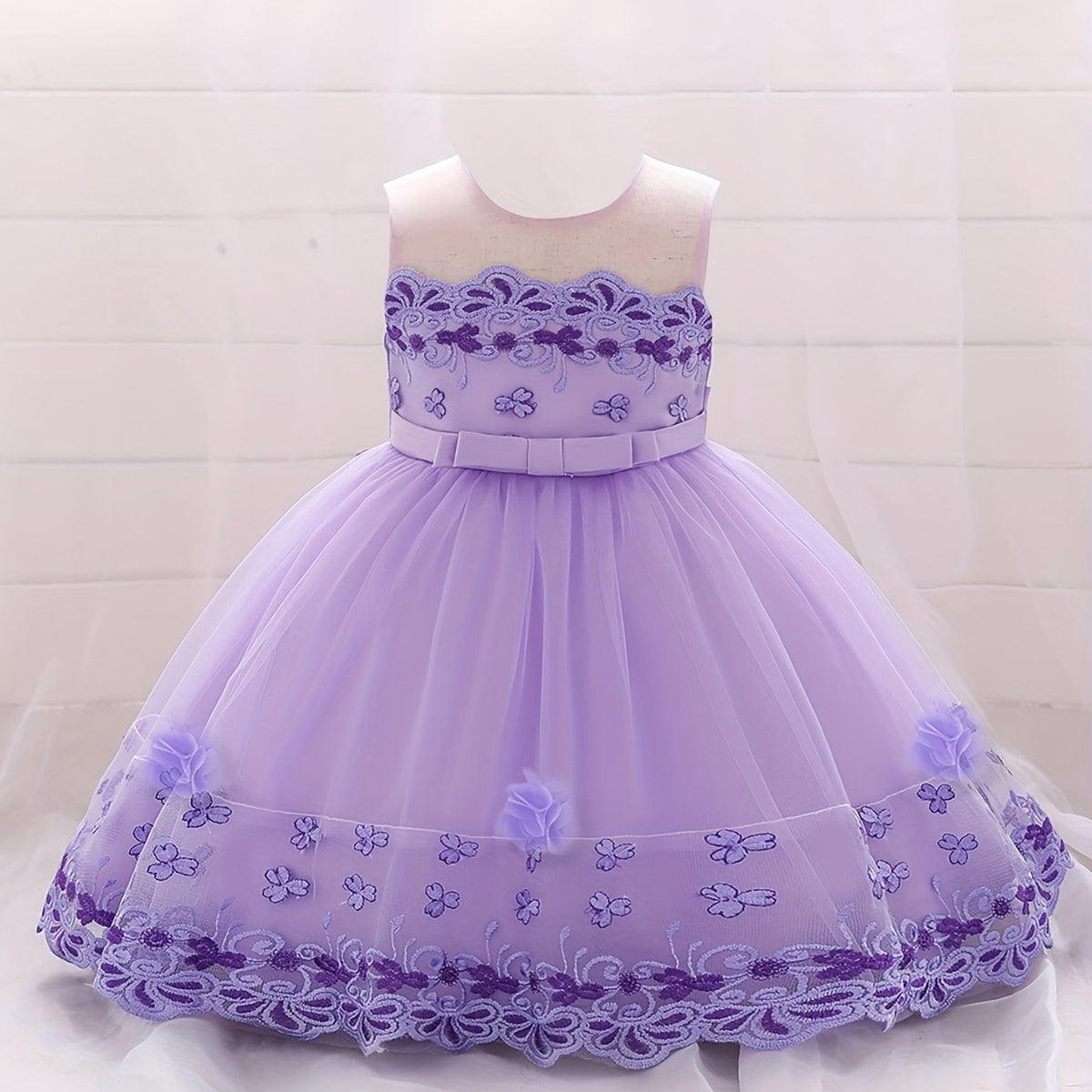 Girl's Princess Dress Embroidered Lace Flower Puffy Dress