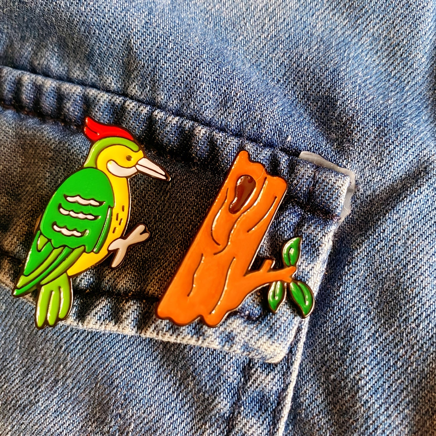 Animal Shaped Alloy Pins for Boys - Fun Holiday Gift