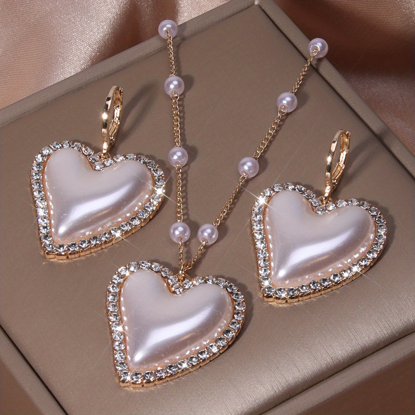 Heart Shape Faux Pearls Jewelry Set Necklace Earrings Rhinestones