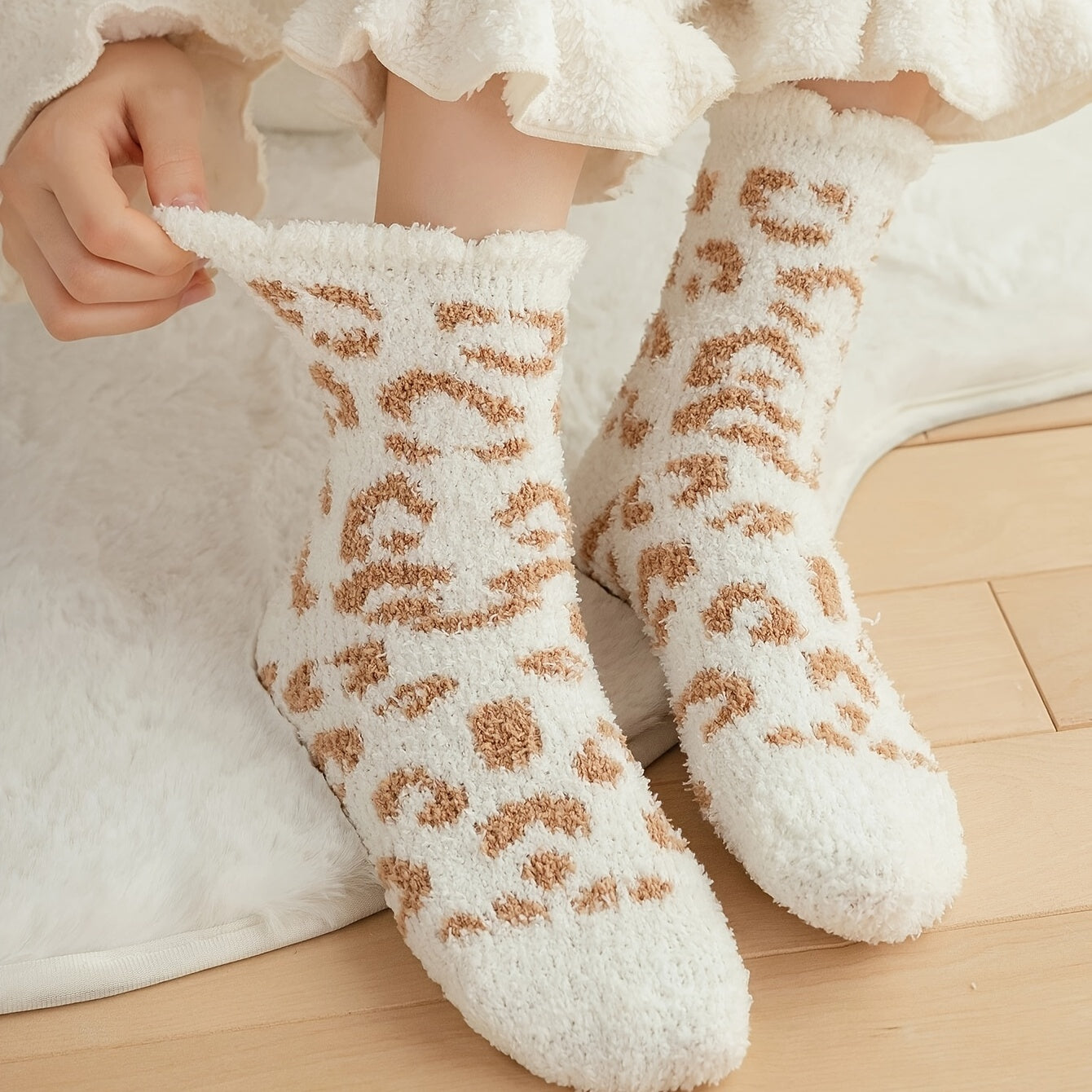 Leopard Print Warm Home Floor Socks Women's Stockings