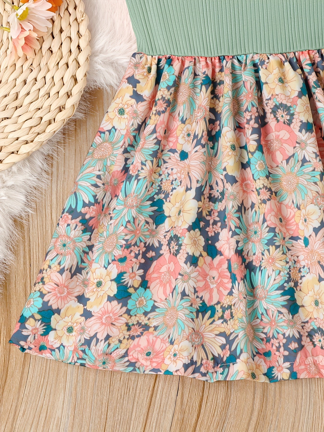 Girl's Butterfly Bow Tie Shoulder Splicing Flower Pattern Suspender Dress