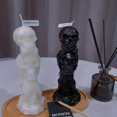 Halloween Triple Skull Swaying Aromatherapy Candle