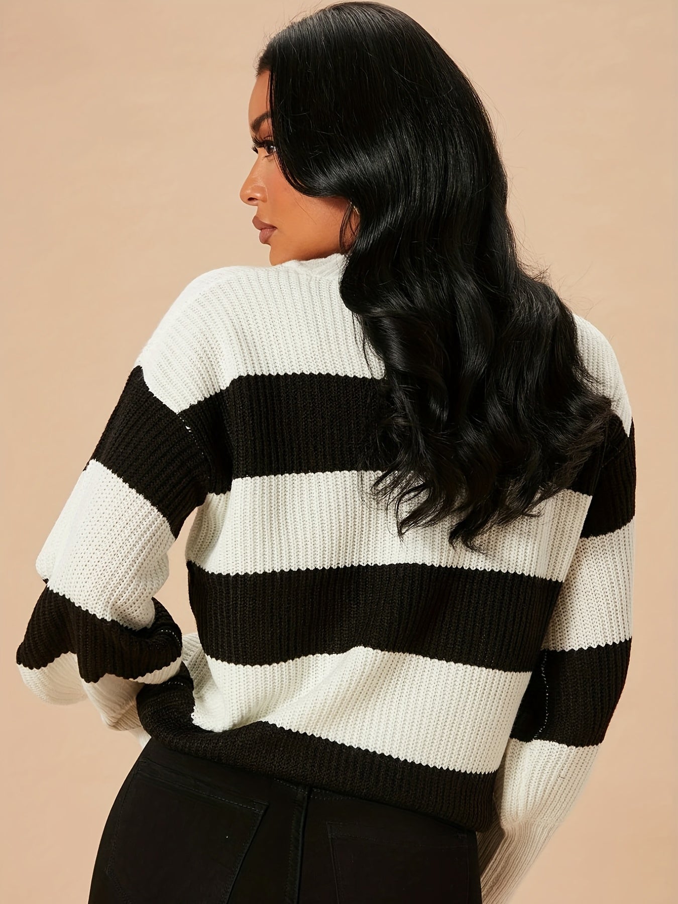  Striped Long Sleeve Round Neck Sweater