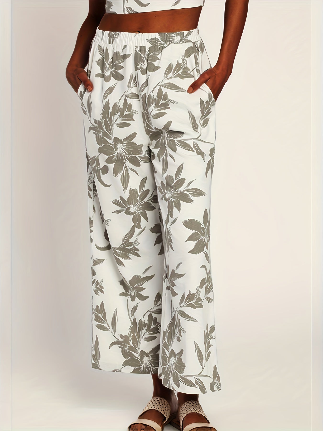 Women's Plus Allover Print Wide Leg Trousers