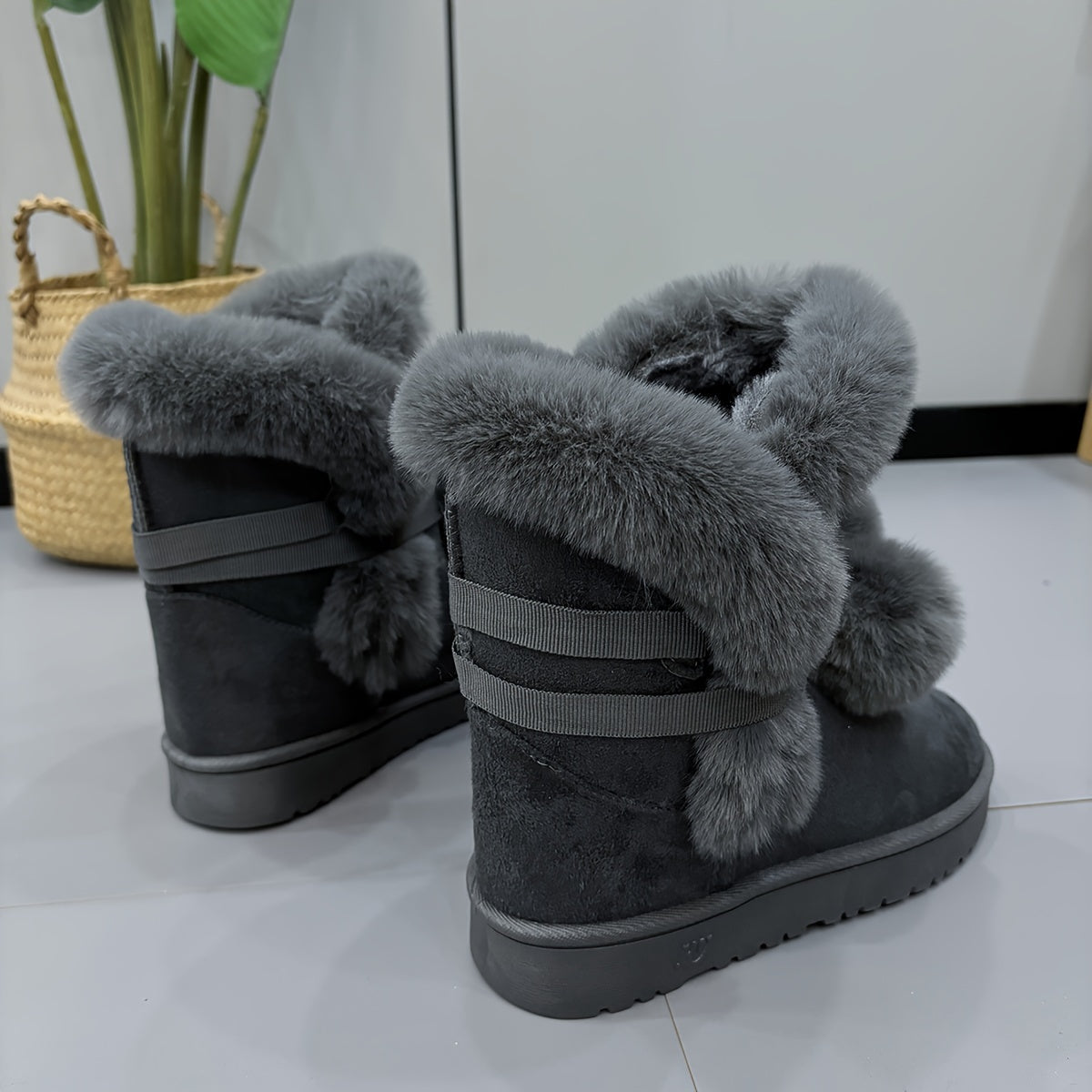 Women's Pompom Thermal Snow Boots Non Slip Flat Snow Shoes