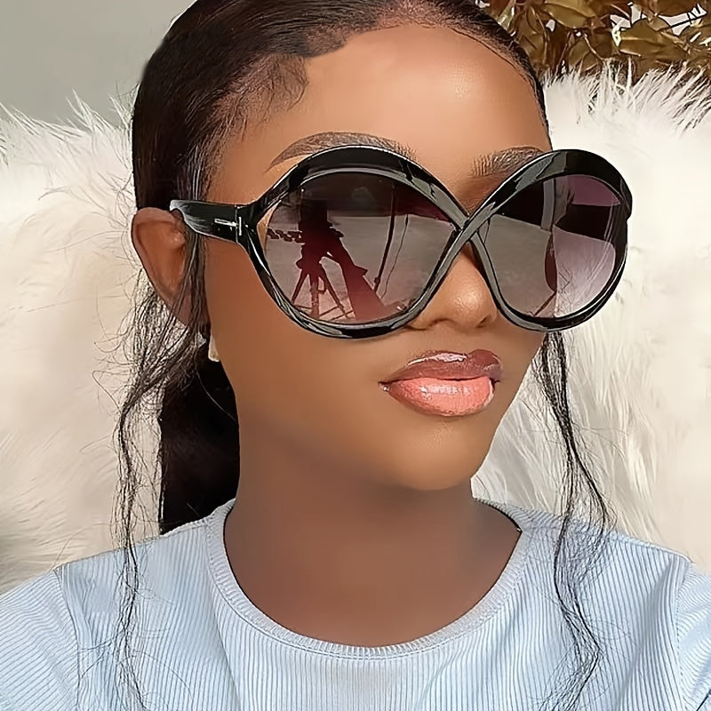 Vintage Oversize Frame Lady Sunglasses