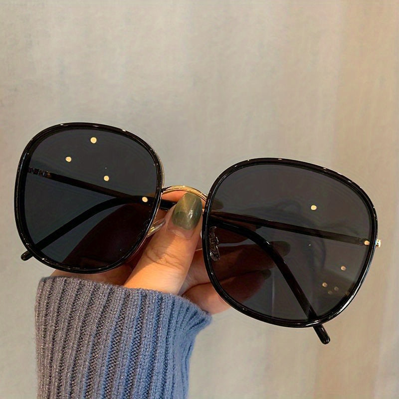 Large Oval Sunglasses UV400 for Women Men Casual Travel Beach