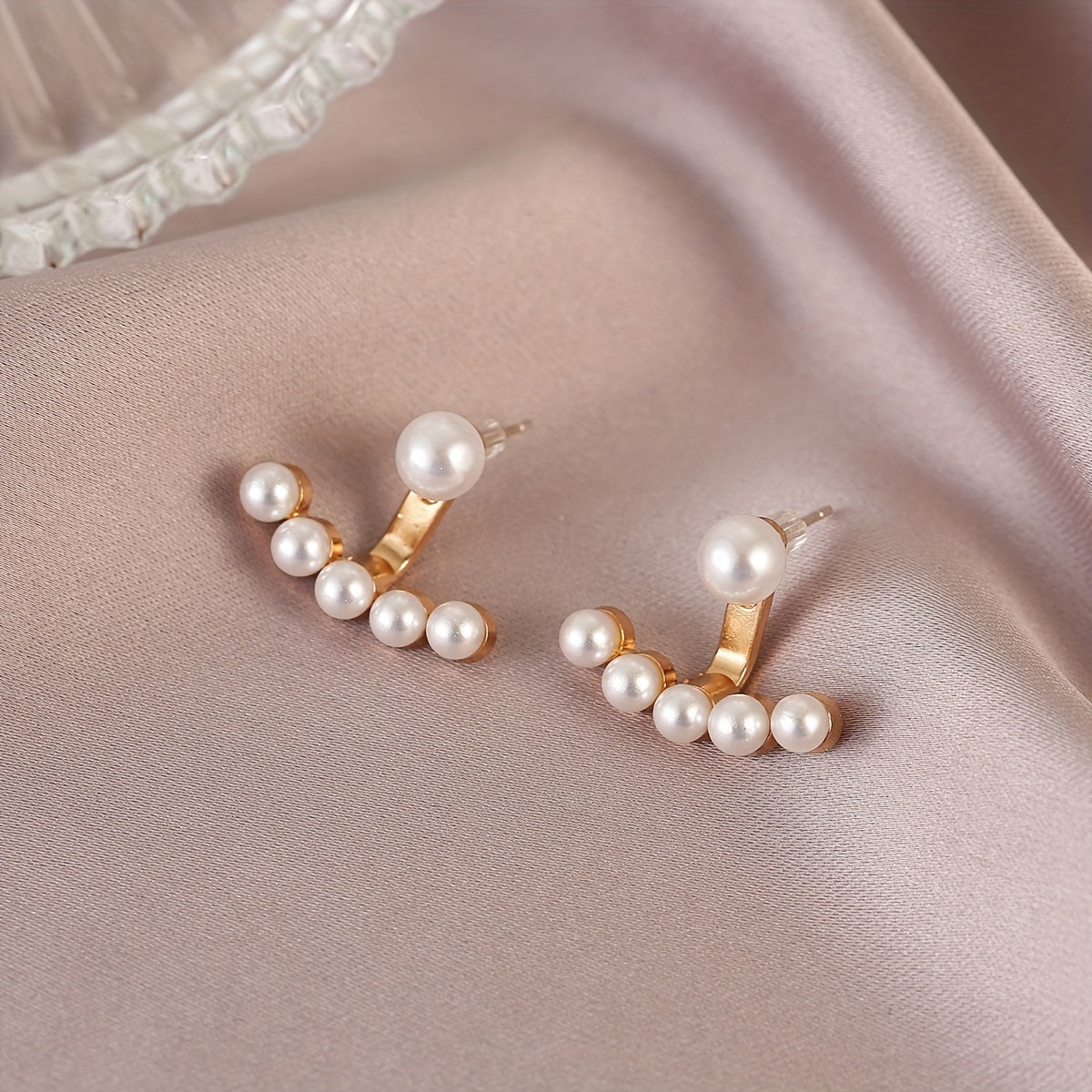 Pearl Stud Earrings Niche Sense Hypoallergenic Ear Jewelry