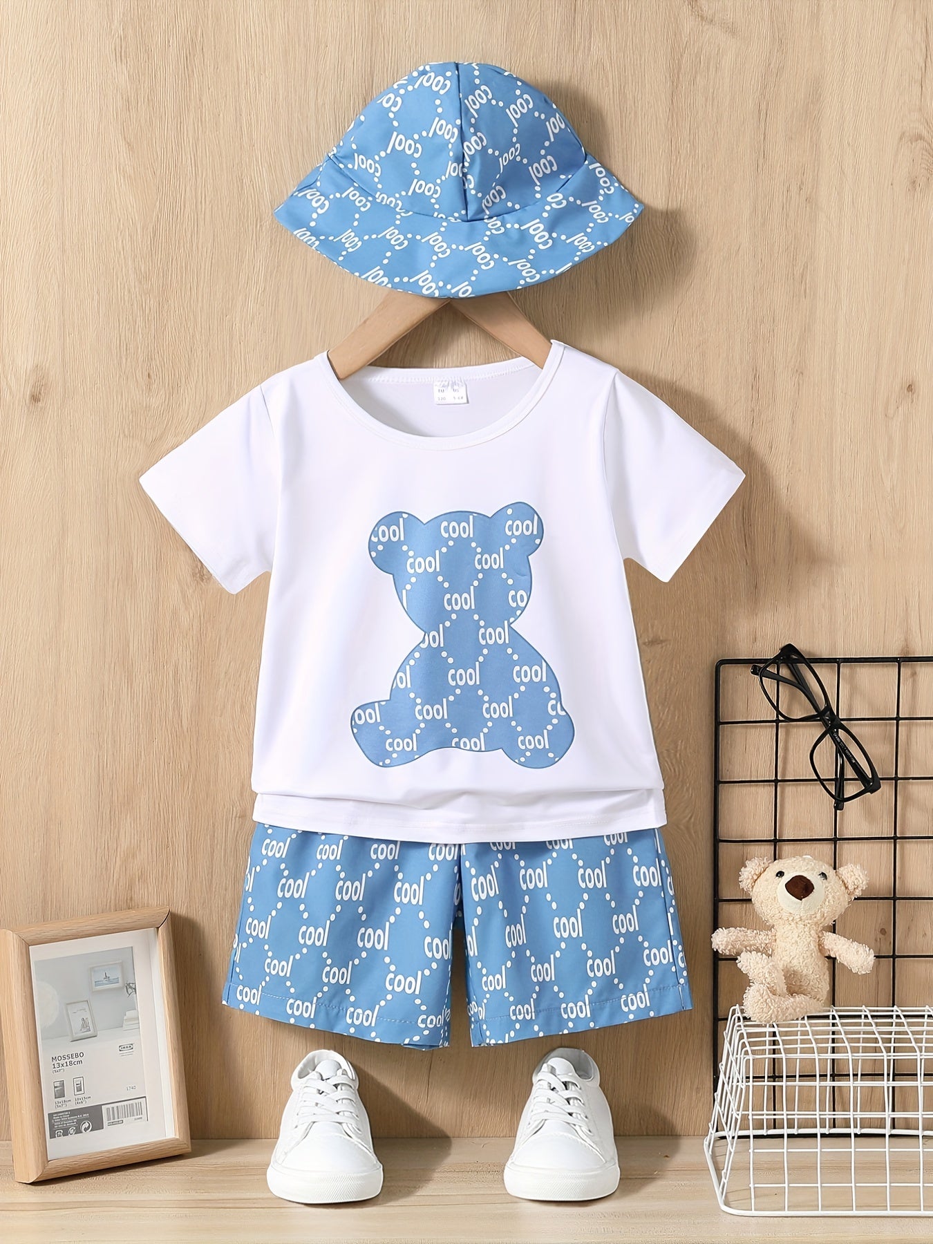 Boys Bear Print T-shirt & Shorts & Hat Set Casual Summer Outfit