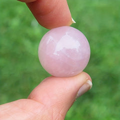 Natural Rose Crystal Ball Stone Carving Sphere for Children Gift