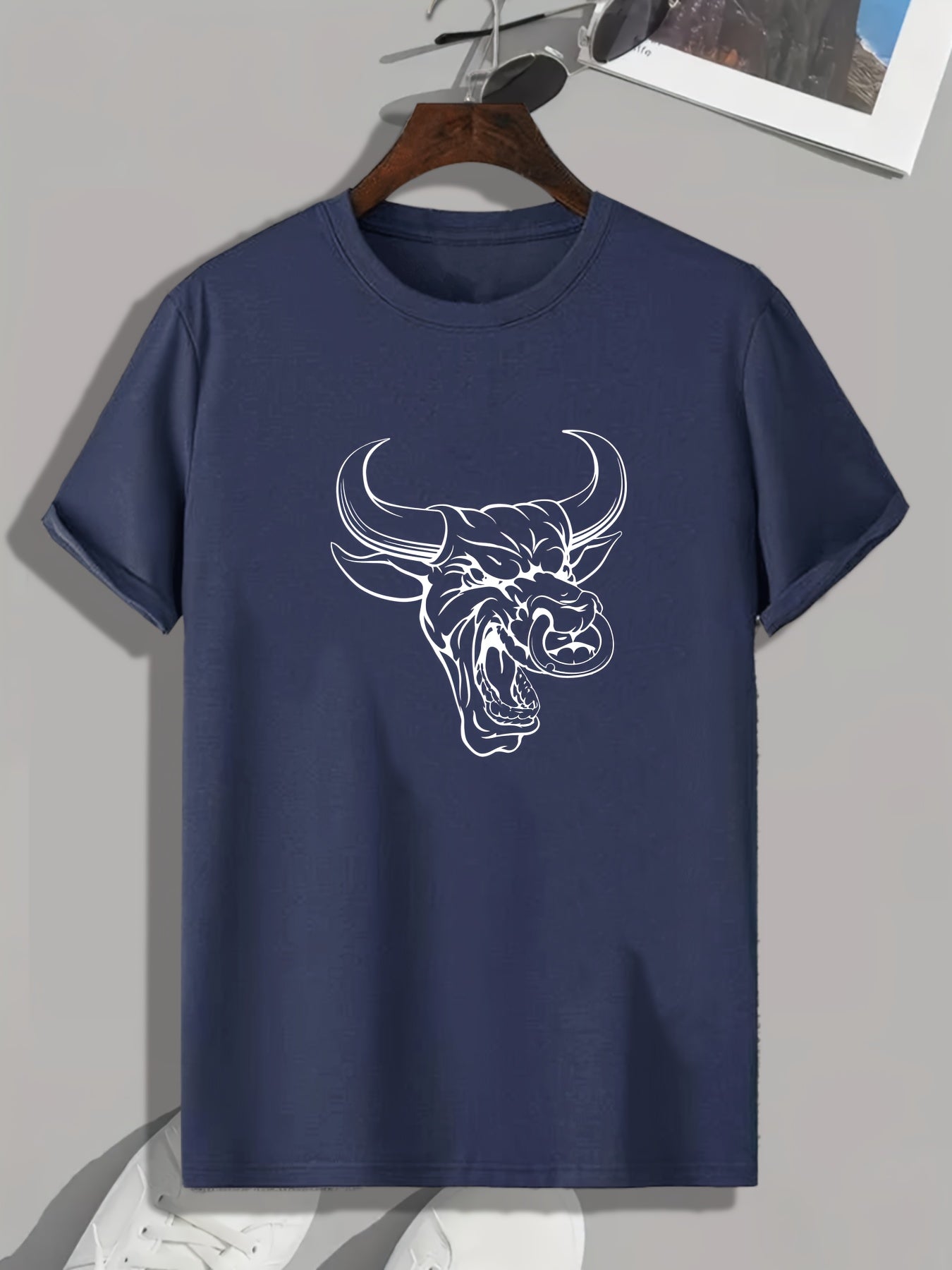 Bull Print Men's Graphic T shirt Casual Comfy Tees For Summer Mens Clothing
