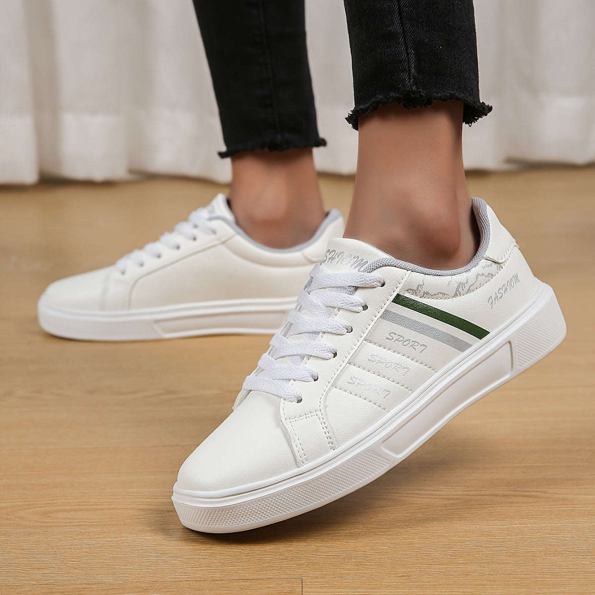 Retro Letter & Stripes Faux Leather Skate Shoes