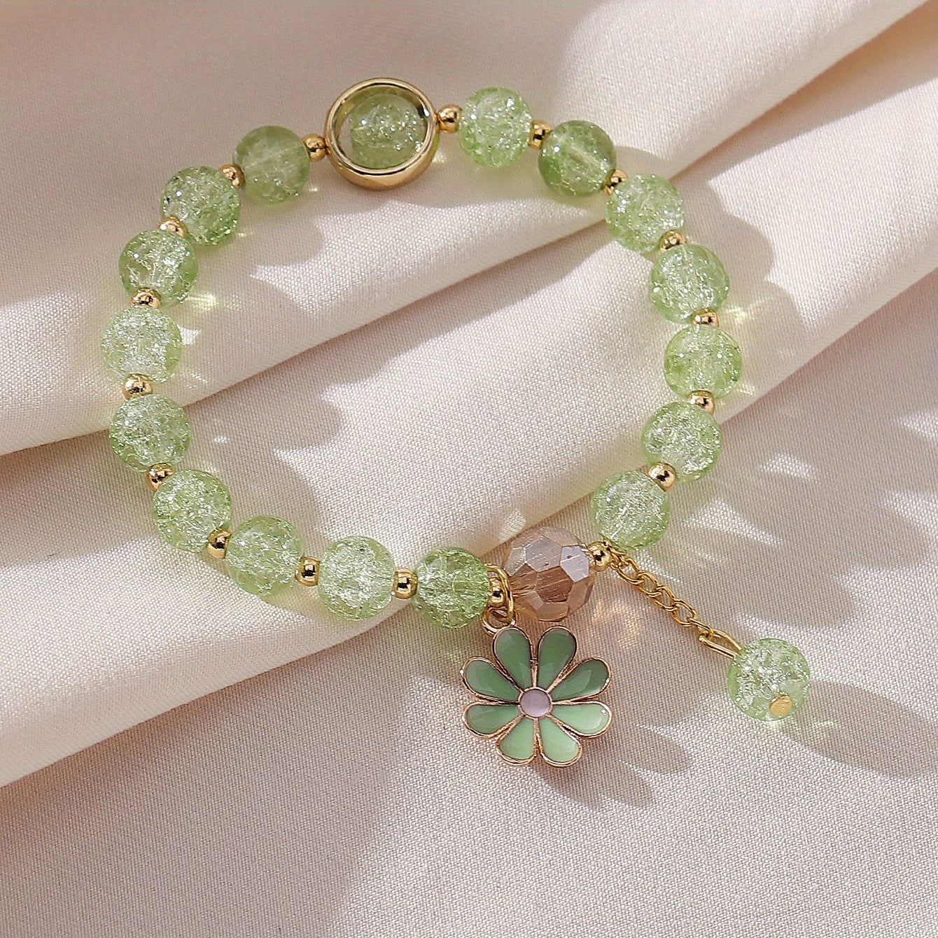 Summer Style Beaded Daisy Pendant Bracelet for Women