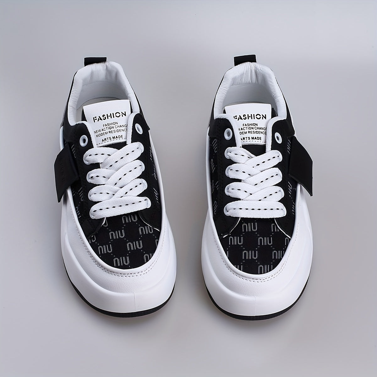 Women's Breathable Mesh Platform Sneakers Casual Lace Up Outdoor Shoes