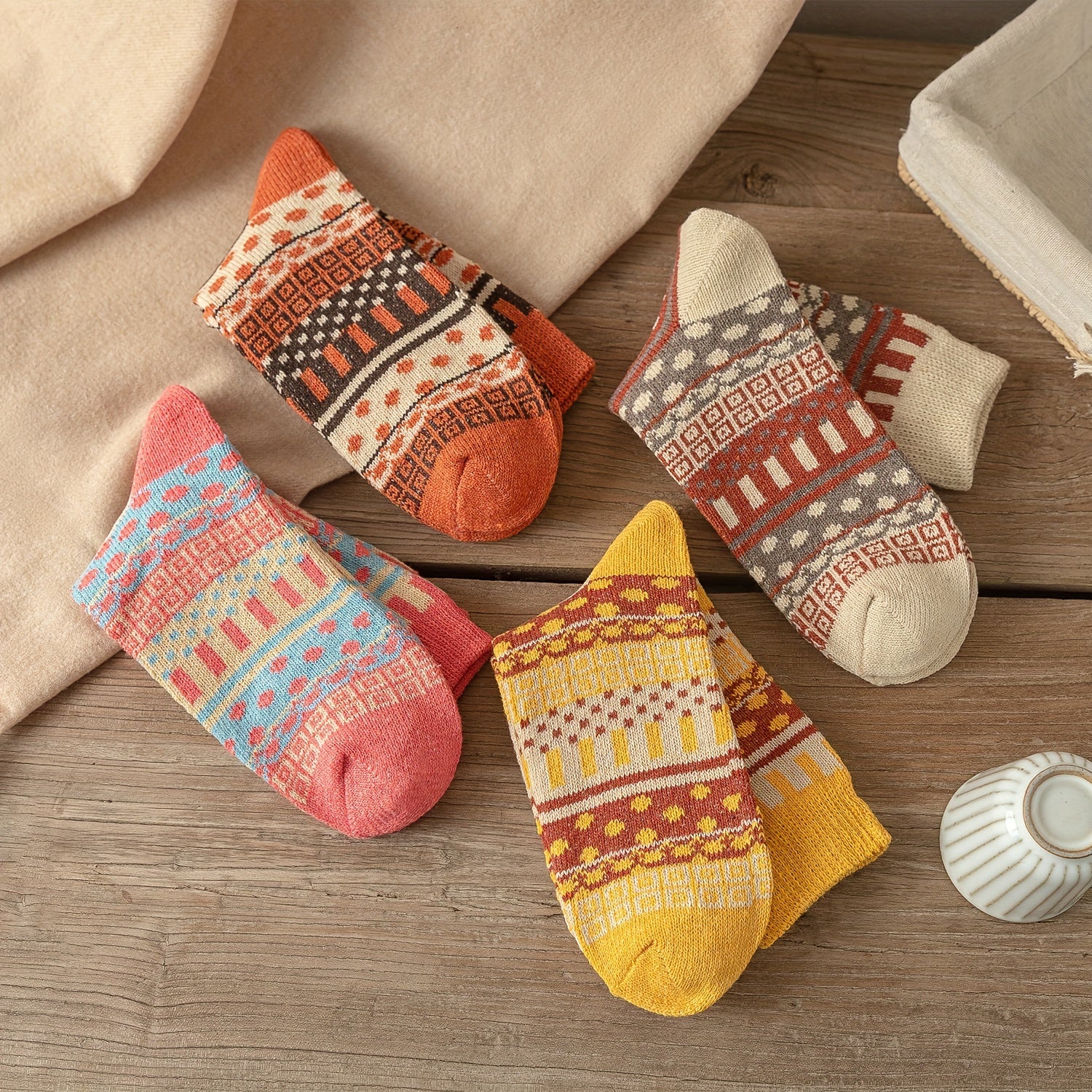 5 Pairs Geometric Pattern Mid Tube Socks for Women