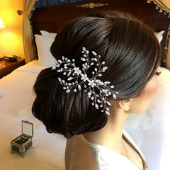 Elegant Bridal Hair Comb with Pearls and Rhinestones