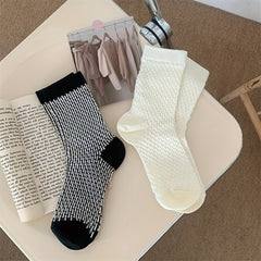 Textured Crew Socks Breathable Mid Tube Women's Stockings