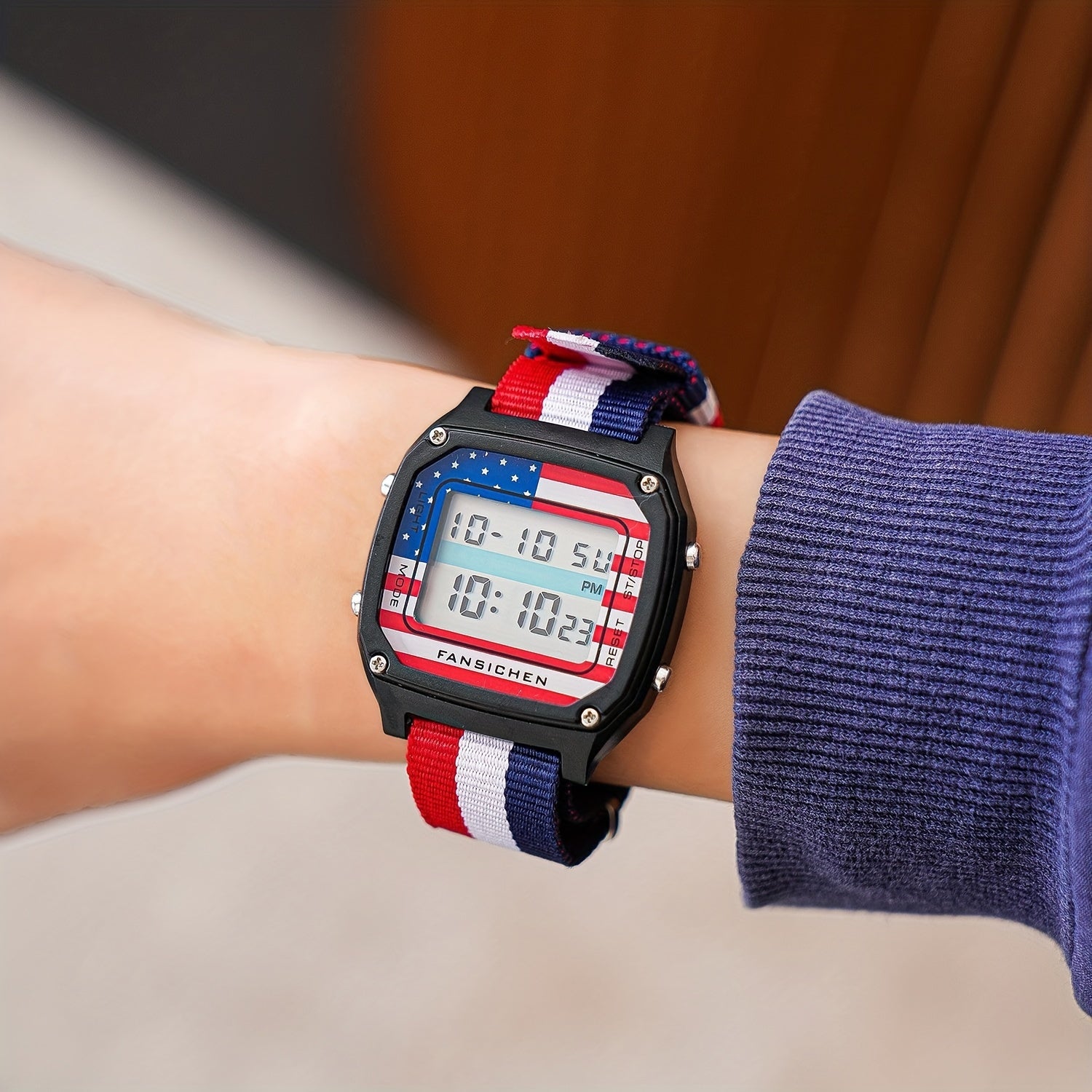 Electronic Watch With Time Calendar Alarm Stopwatch Wrist Watch
