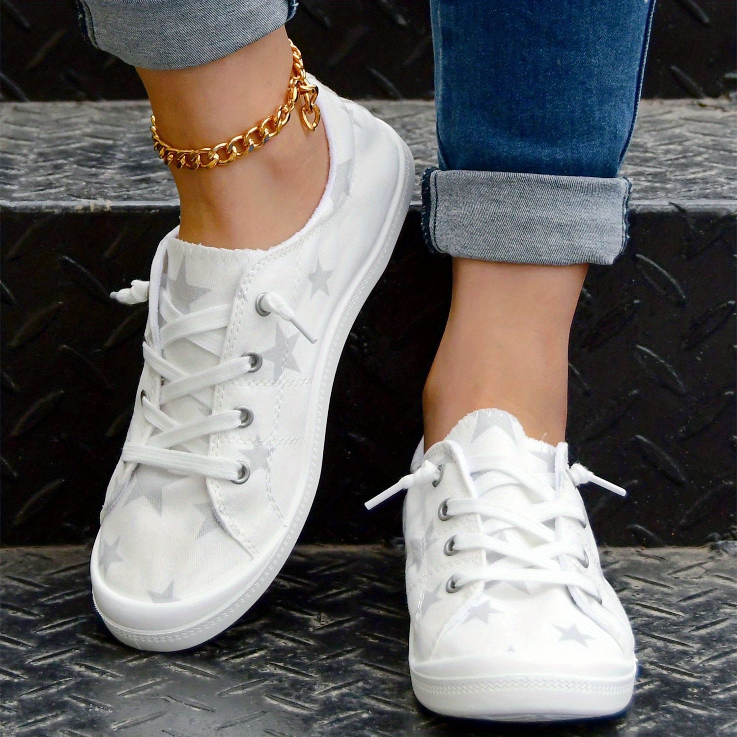 Star Pattern Skate Shoes Lace Up Lightweight Running Shoes Women's