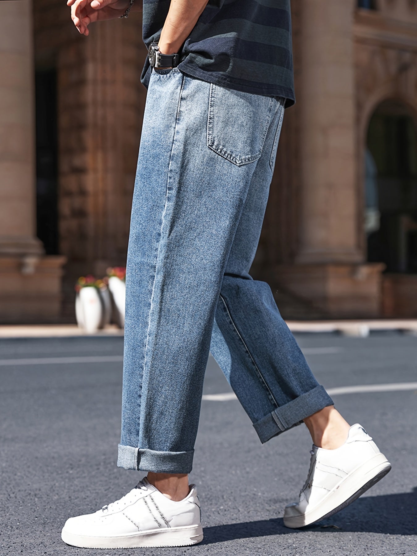Men's Loose Fit Denim Jeans