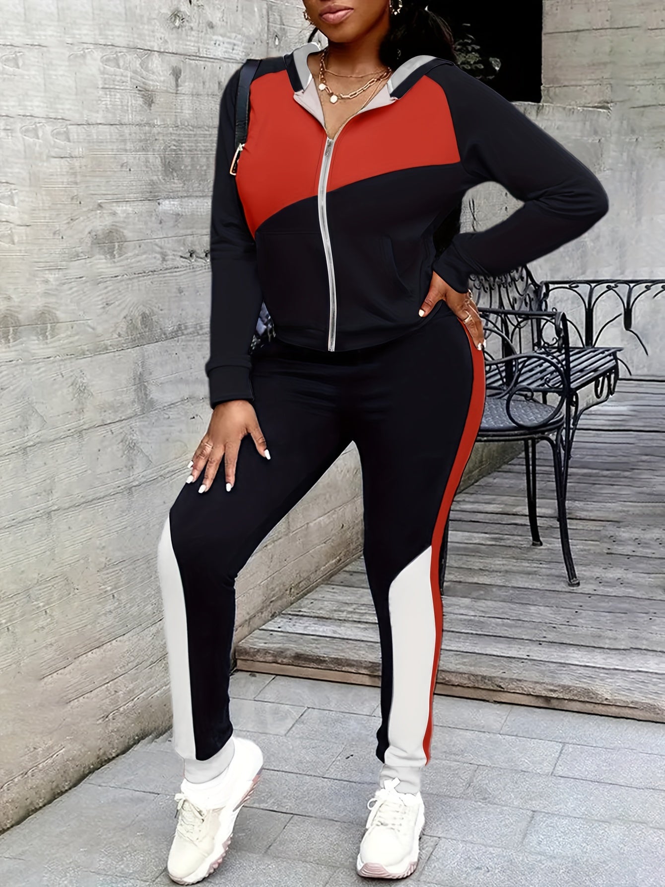  Colorblock Hoodie & Joggers Set