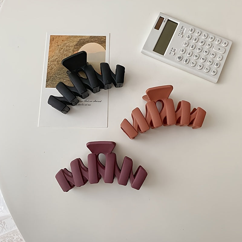 3pcs Solid Wave Acrylic Hair Clip Claw Hair Accessories For Her