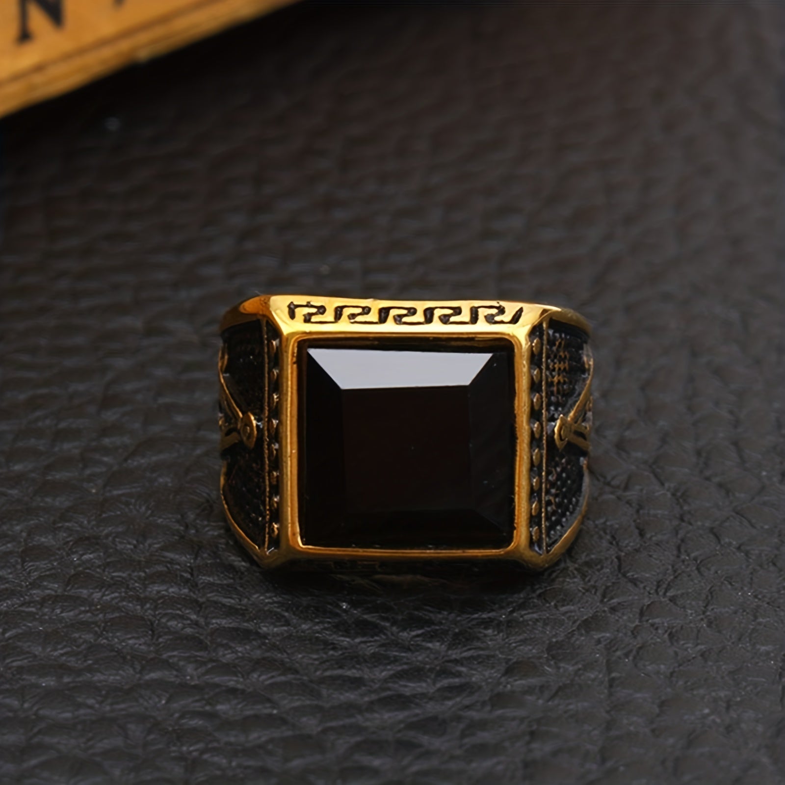 Men's Vintage Lettering Ring