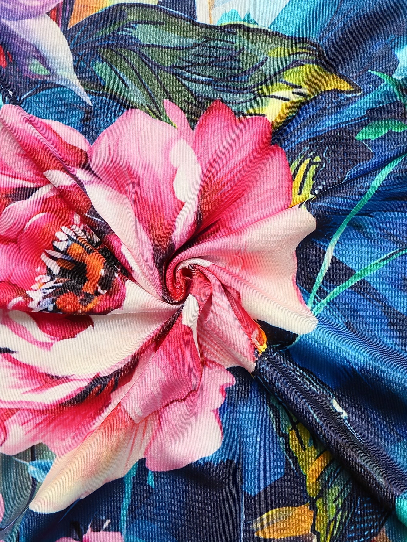 Women's Plus Floral Print V Neck Dress with Pockets