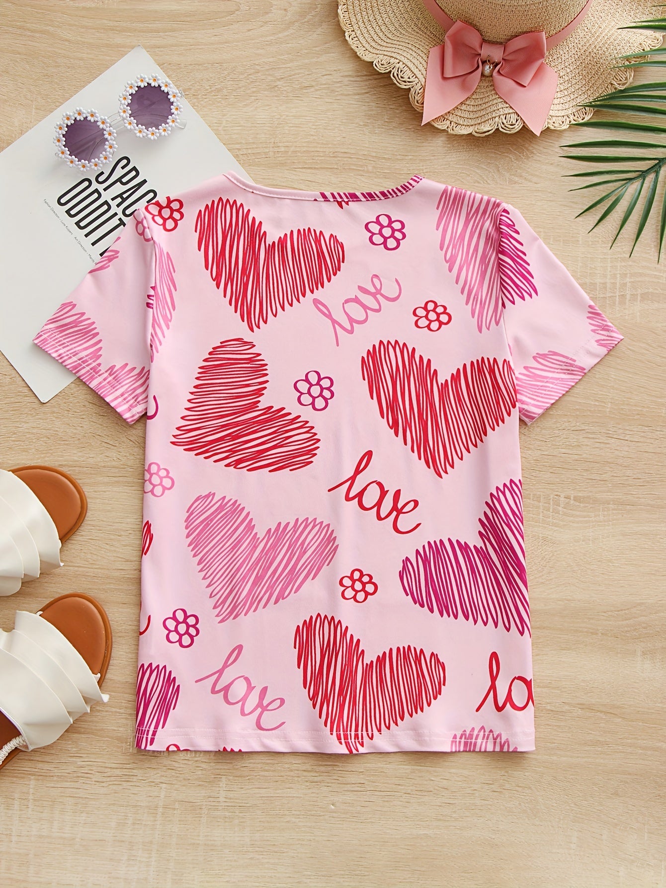 Girls Sweet Heart Graphic Crew Neck T-shirt