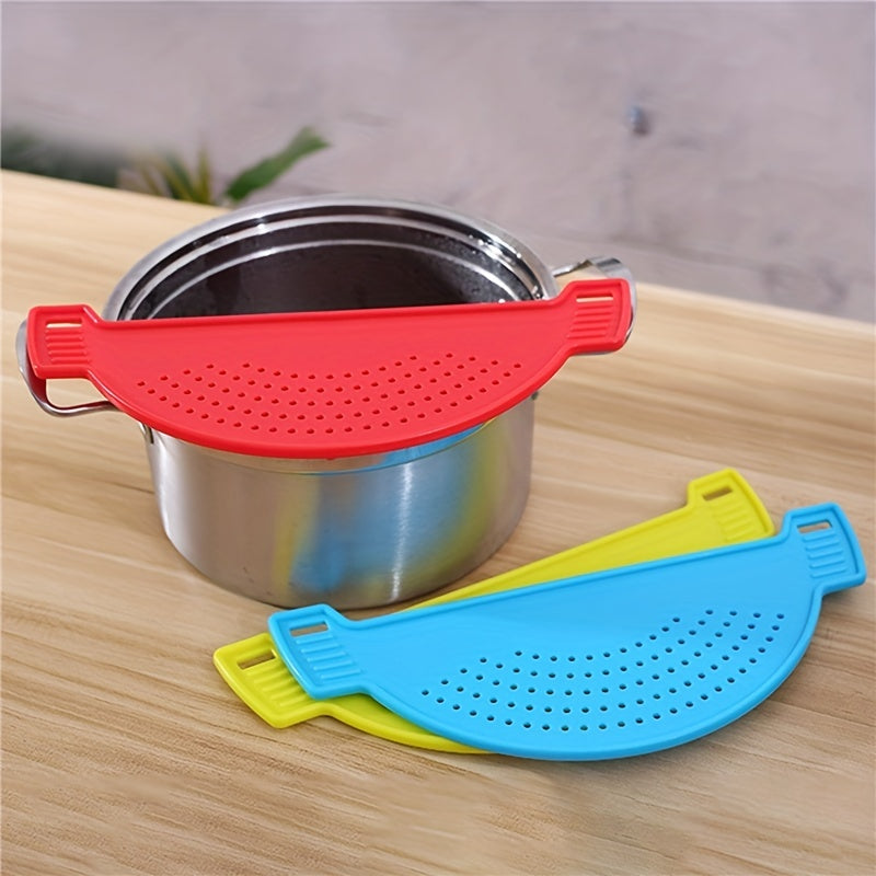 Handheld Plastic Pot Strainer with Handle for Fruits Vegetables Noodles