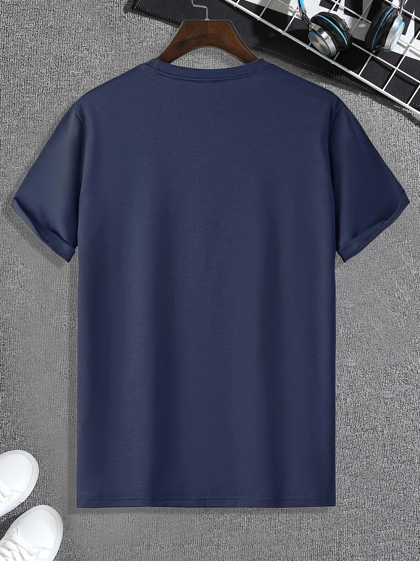 Men's Monster Print T-shirt Active Stretch Tee for Outdoor