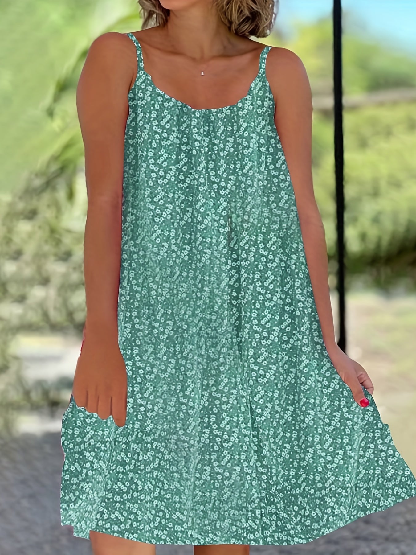  Ditsy Print Elastic Round Neck Smock Cami Dress
