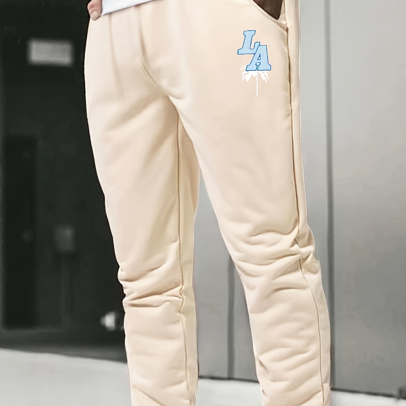Men's LA Print Drawstrings Sweatpants for Autumn and Spring