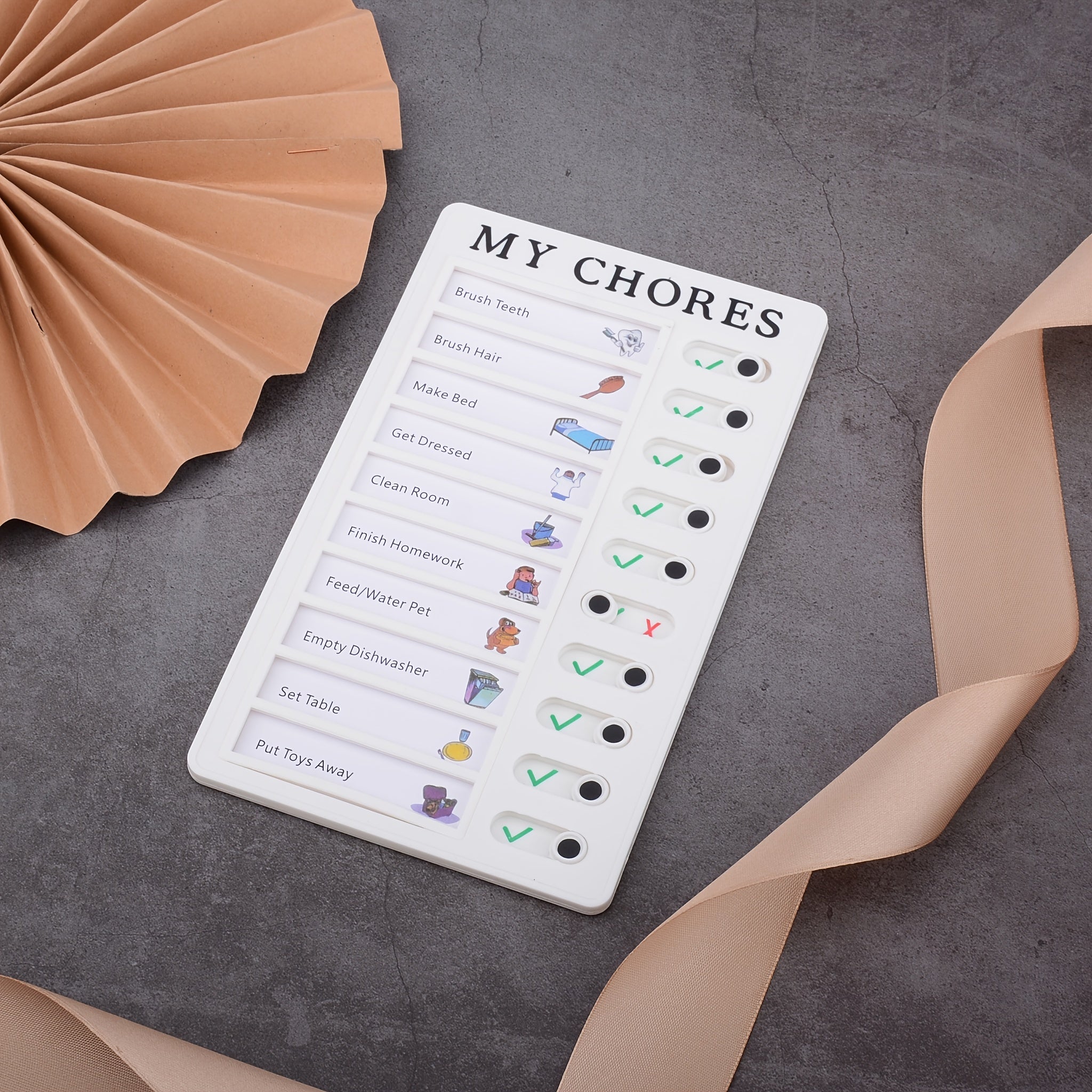 Beige English Punch Daily Planner Board