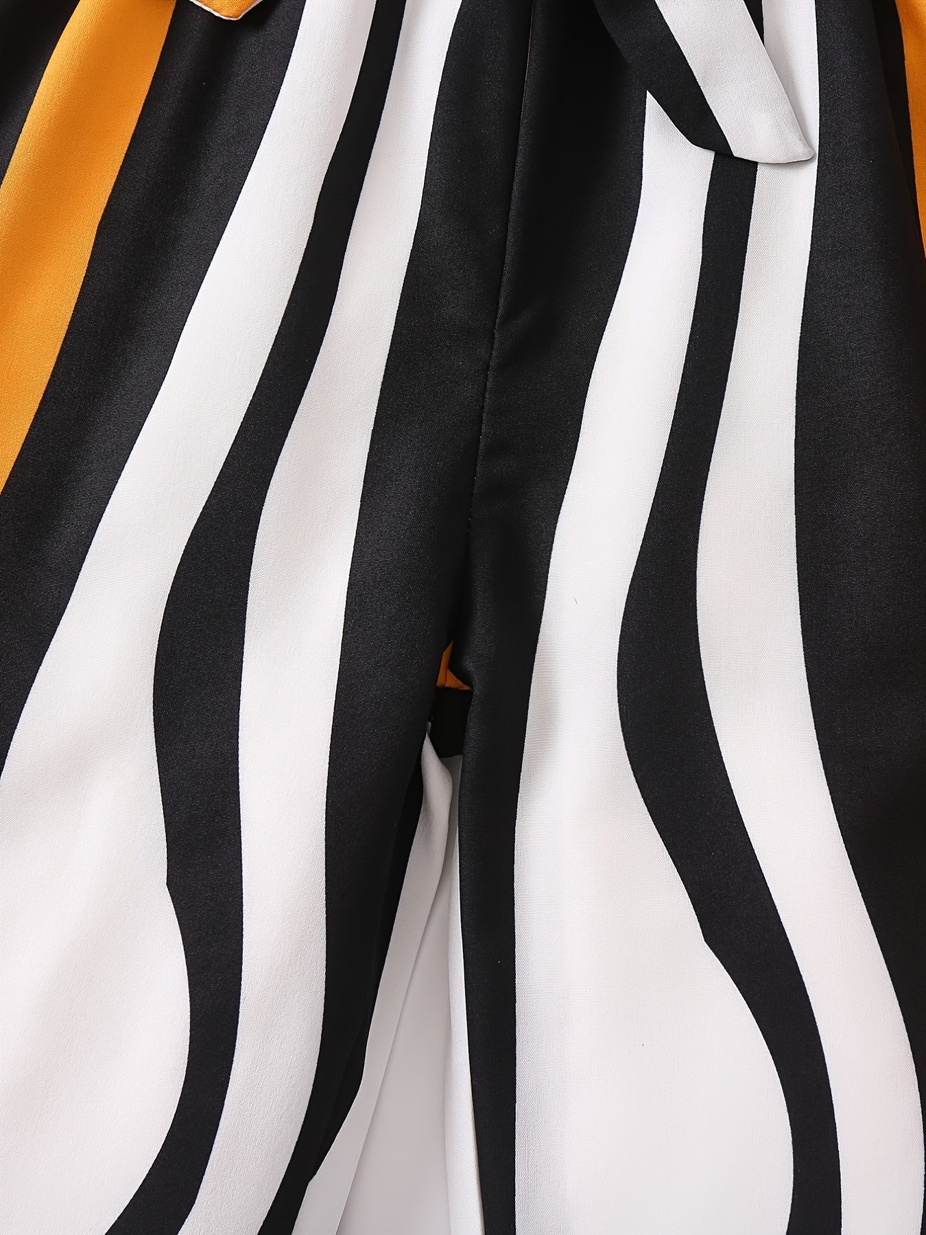 2pcs Toddler Girls Striped Belted Jumpsuit & Hat Set