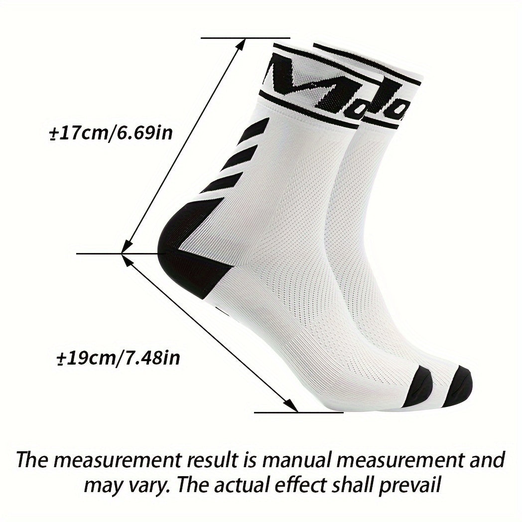 Breathable Sweat Absorbent Mid Calf Cycling Sports Socks