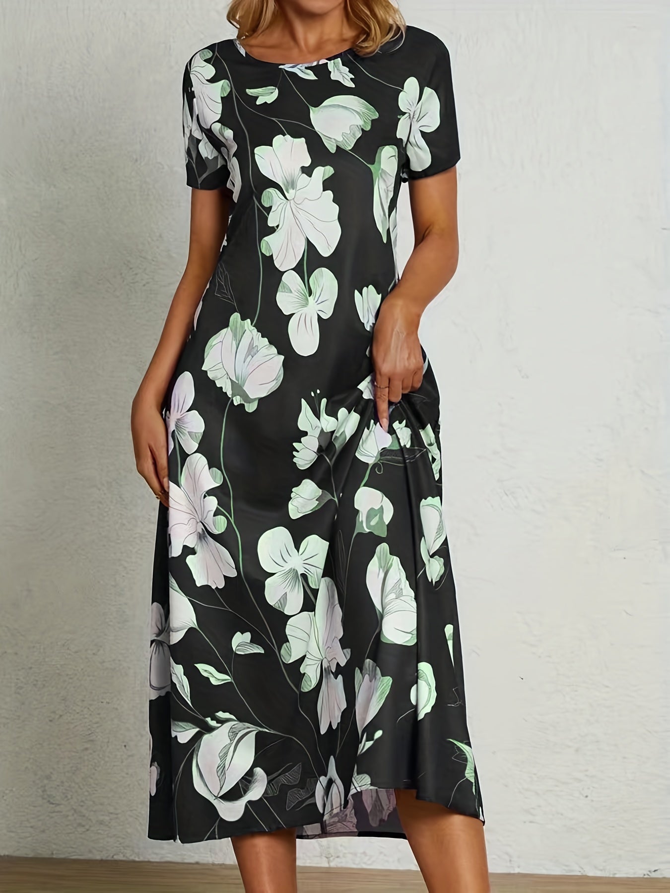 Floral Print Short Sleeve Midi Dress