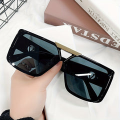 Ombre Lens V Engraved Sunglasses Casual Outdoor Eyewear UV400