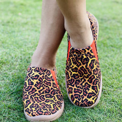 Leopard Pattern Canvas Slip On Round Toe Shoes