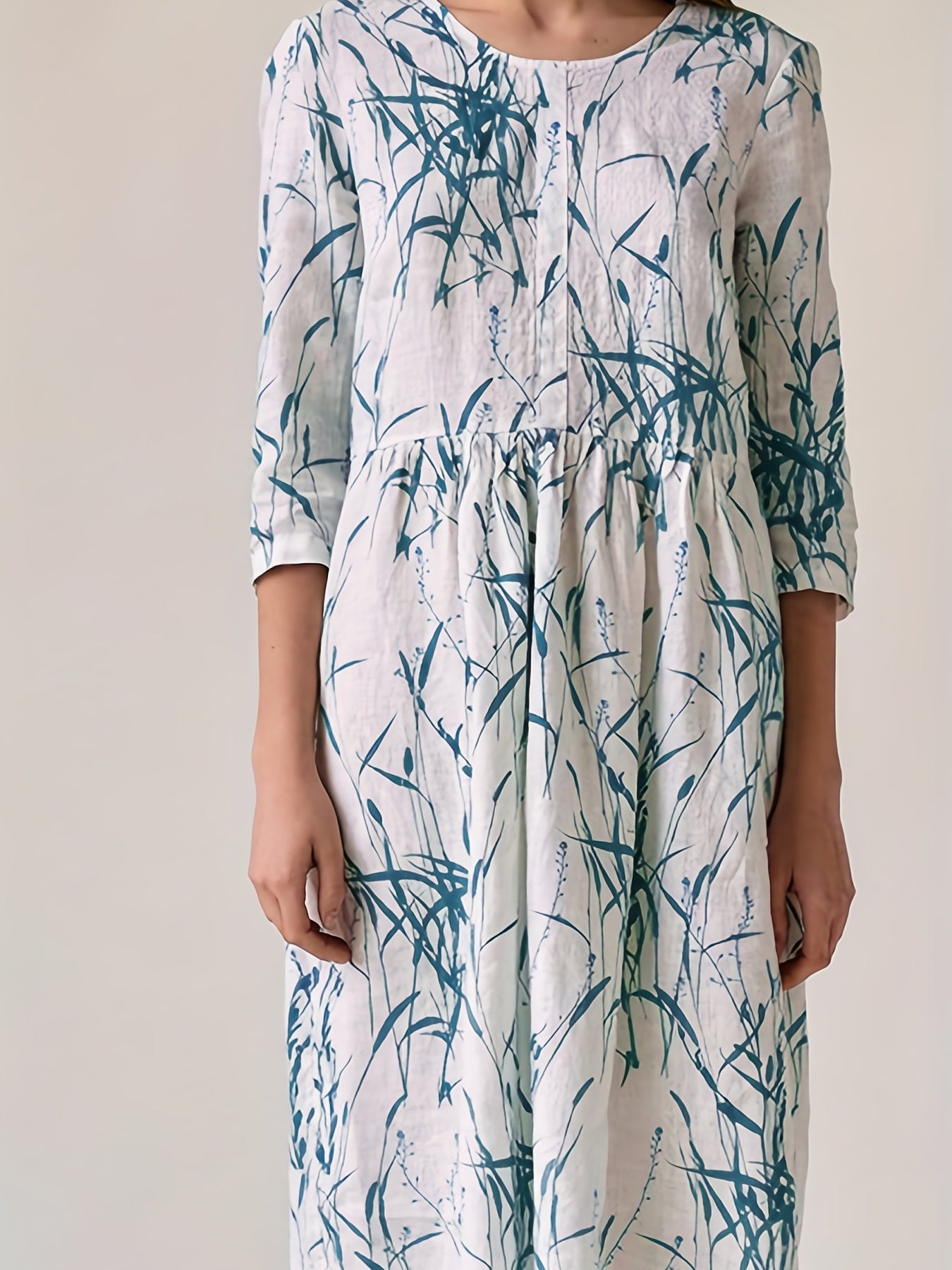  Leaf Print Half Sleeve Round Neck Dress