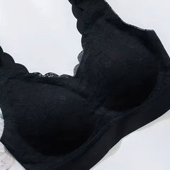 Lace Wireless Bra w/ Scallop Trim - Women's Lingerie