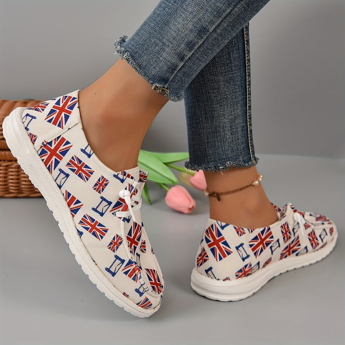 Women's Flag Print Canvas Shoes Casual Lace Up Outdoor Sneakers