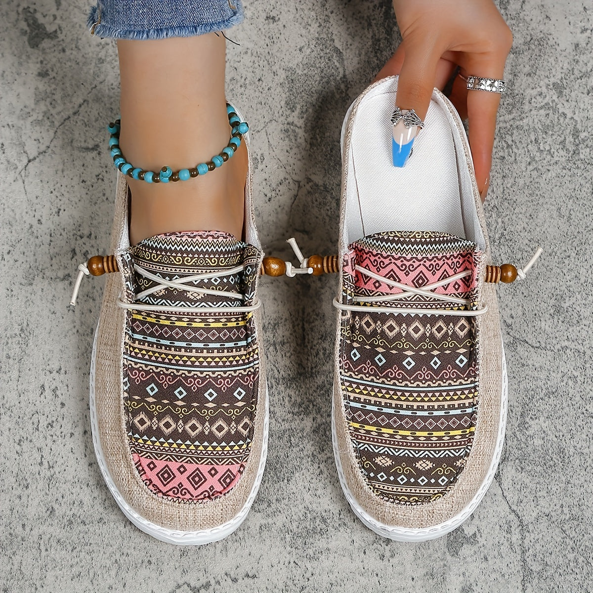 Women's Geometric Canvas Sneakers Low Top Retro Walking Loafers