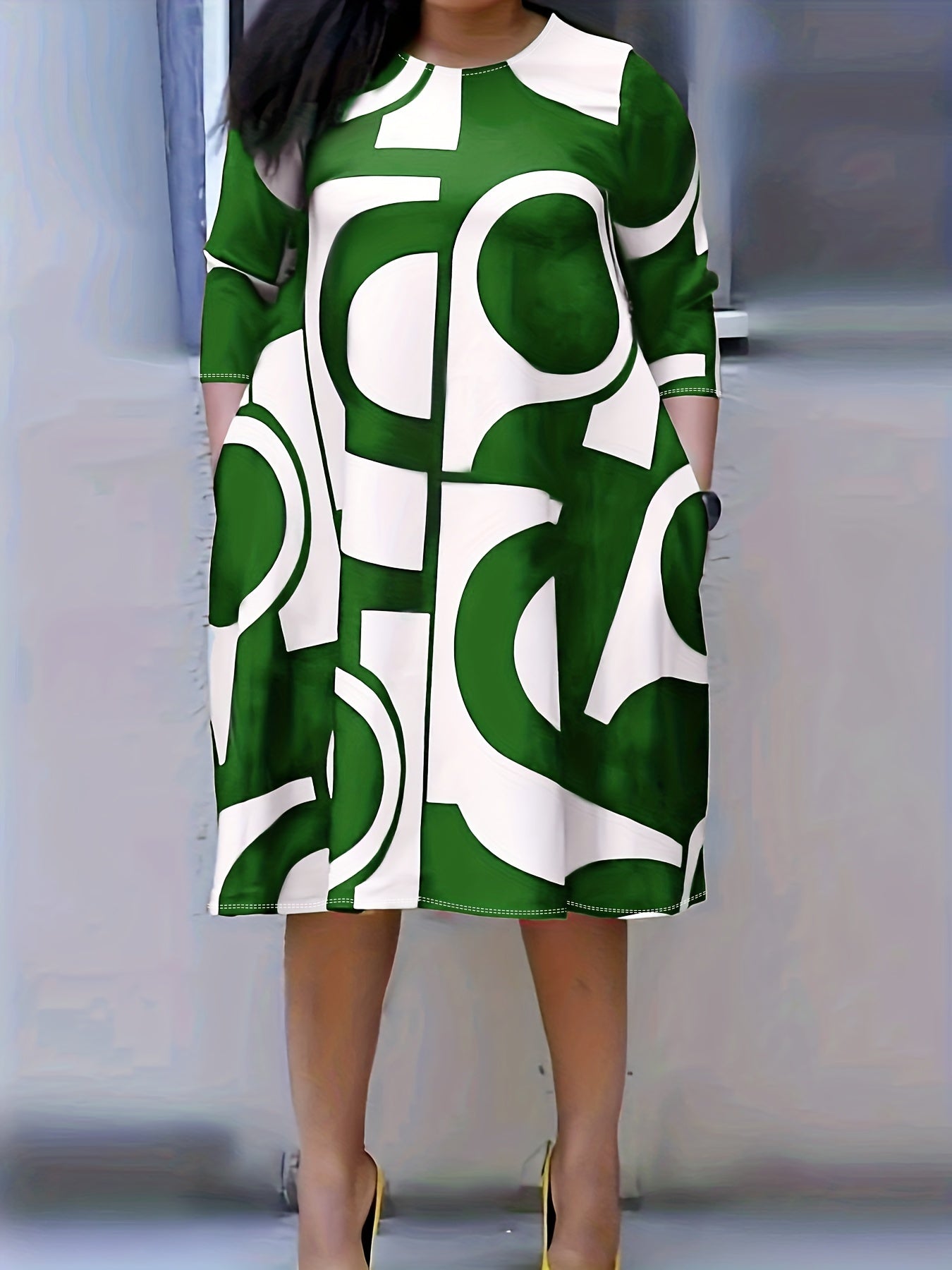  Geometric Print Half Sleeve Loose Fit Dress